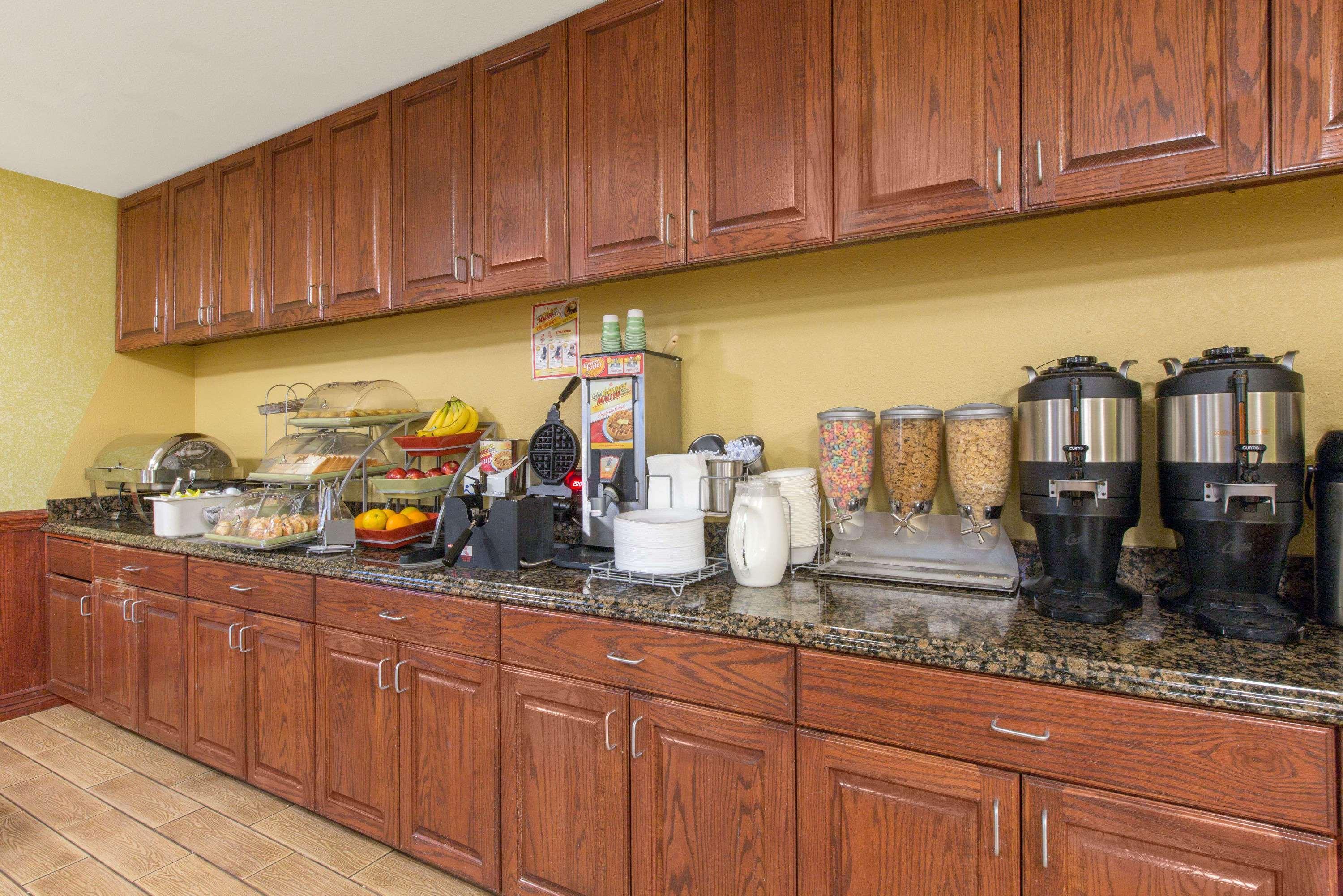 Hawthorn Extended Stay By Wyndham Corpus Christi Padre Isle Extérieur photo